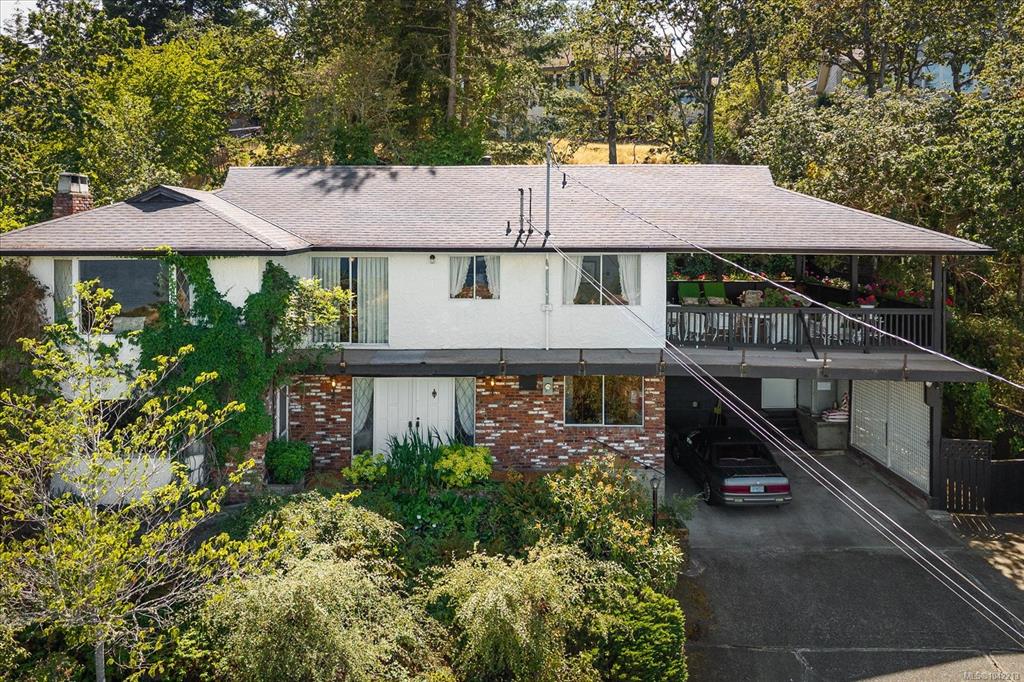 3647 Overlook Dr, 1042213, BC,