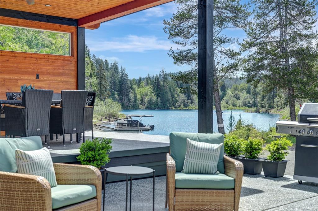 10750 Central Lake Rd, 1042229, BC,