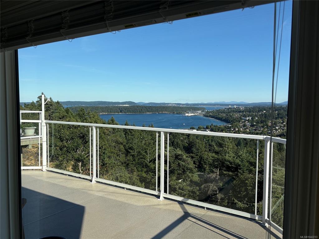 Fourth View of 3263 Stoney Ridge, Nanaimo, BC, V9T 5V2
