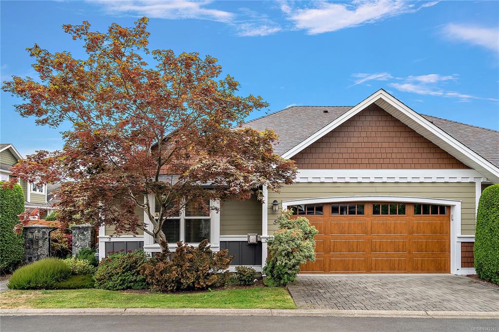 Second View of 10520 Mcdonald Park Rd, North Saanich, BC, V8L 3J1