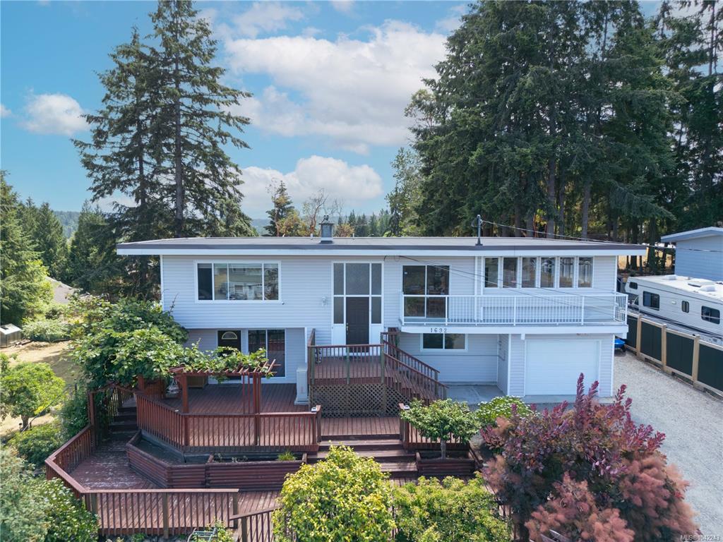 1692 Centennary Dr, 1042243, BC,