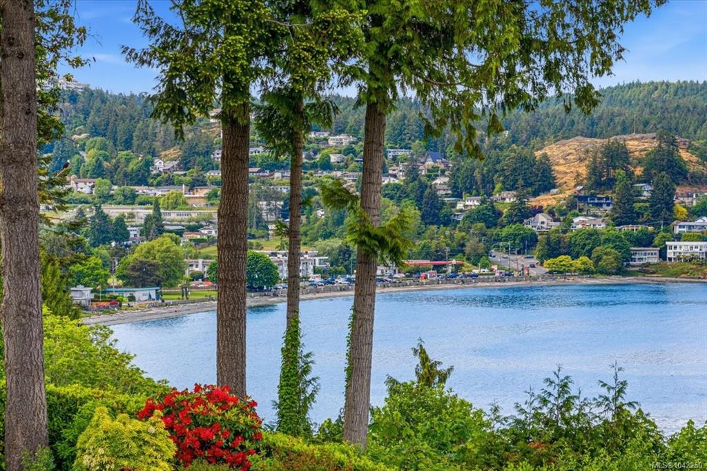 Third View of 157 Cilaire Dr, Nanaimo, BC, V9S 3E2