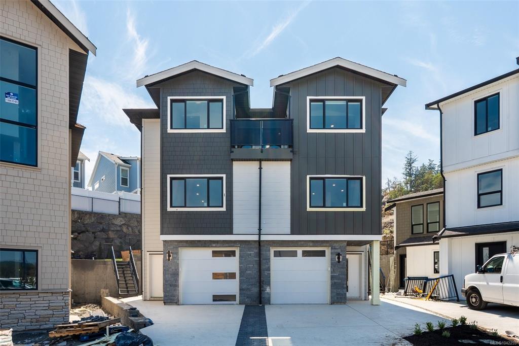 833 Blackbird Pl, 1042259, BC,
