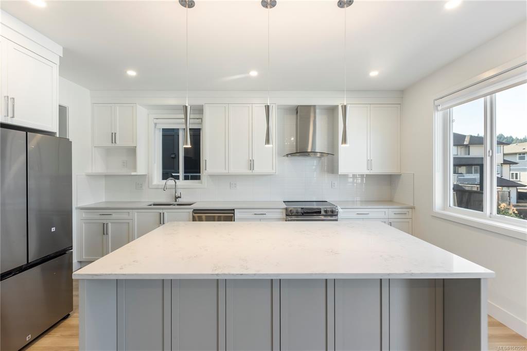 Fifth View of 776 Plover Crt, Langford, BC, V9B 6Y6