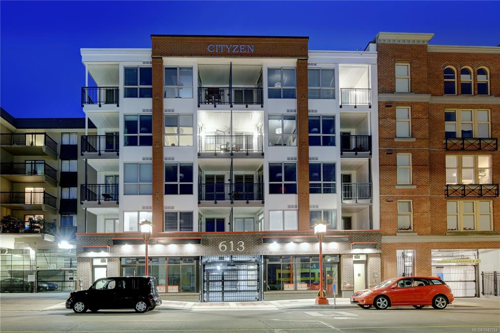 Second View of 613 Herald St, Victoria, BC, V8W 1S8