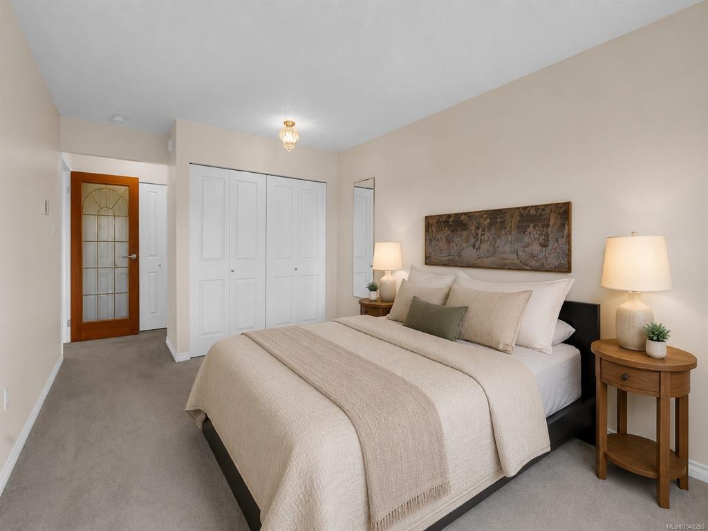 Fifth View of 79 Gorge Rd W, Saanich, BC, V9A 1L9