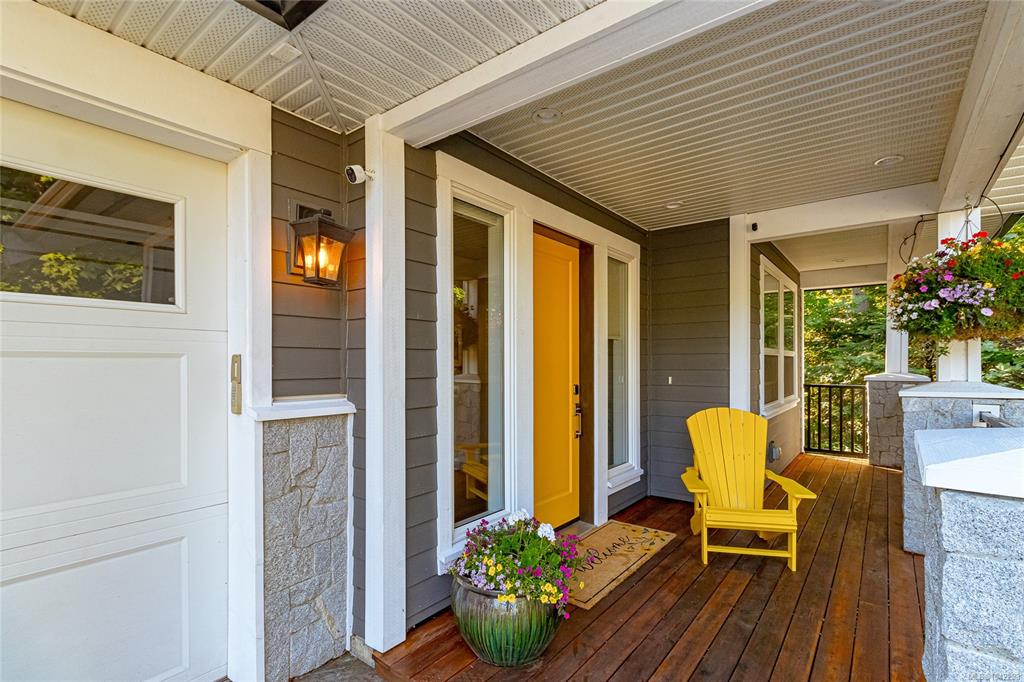 Fourth View of 111 Parsons Rd, View Royal, BC, V9B 0C2