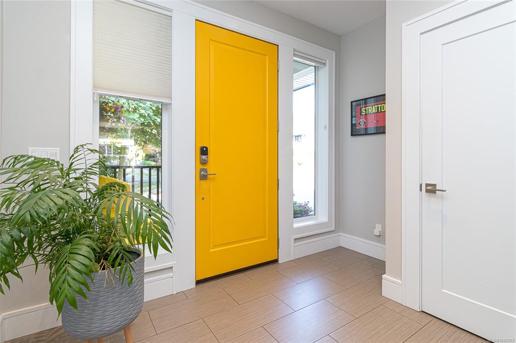 Fifth View of 111 Parsons Rd, View Royal, BC, V9B 0C2