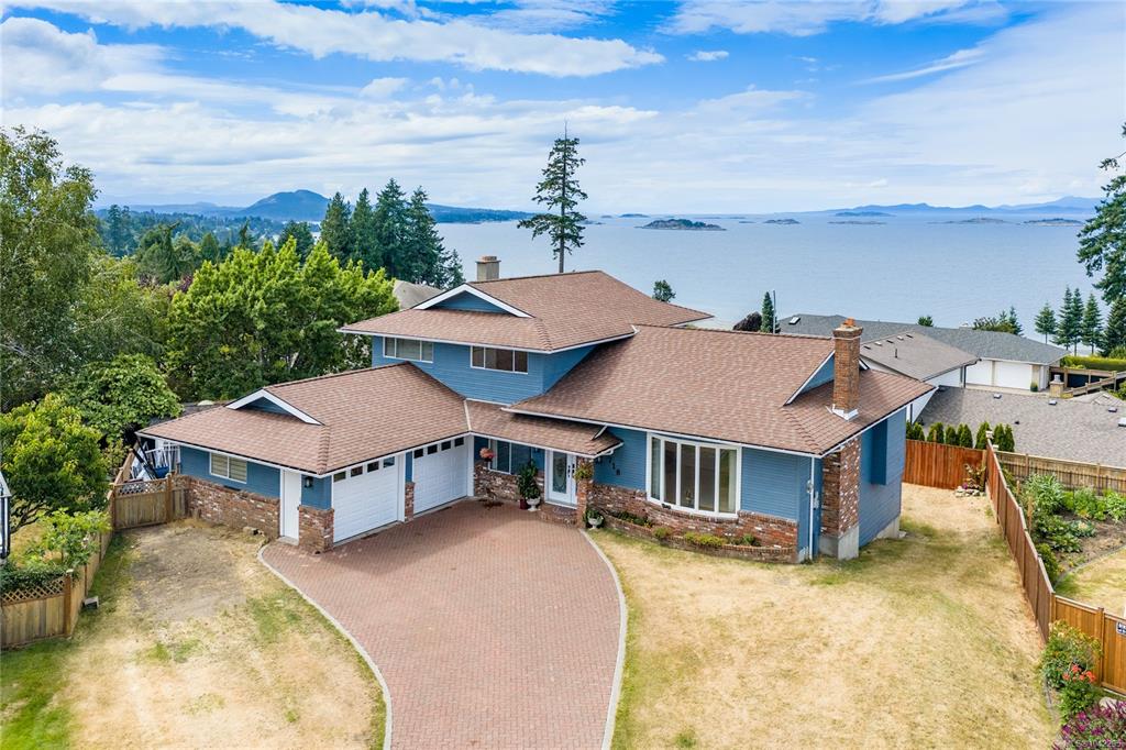 Third View of 718 Isle View Pl, Nanaimo, BC, V9V 1B4