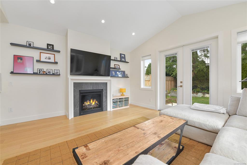 Fourth View of 4317 Majestic Dr, Saanich, BC, V8N 3H1