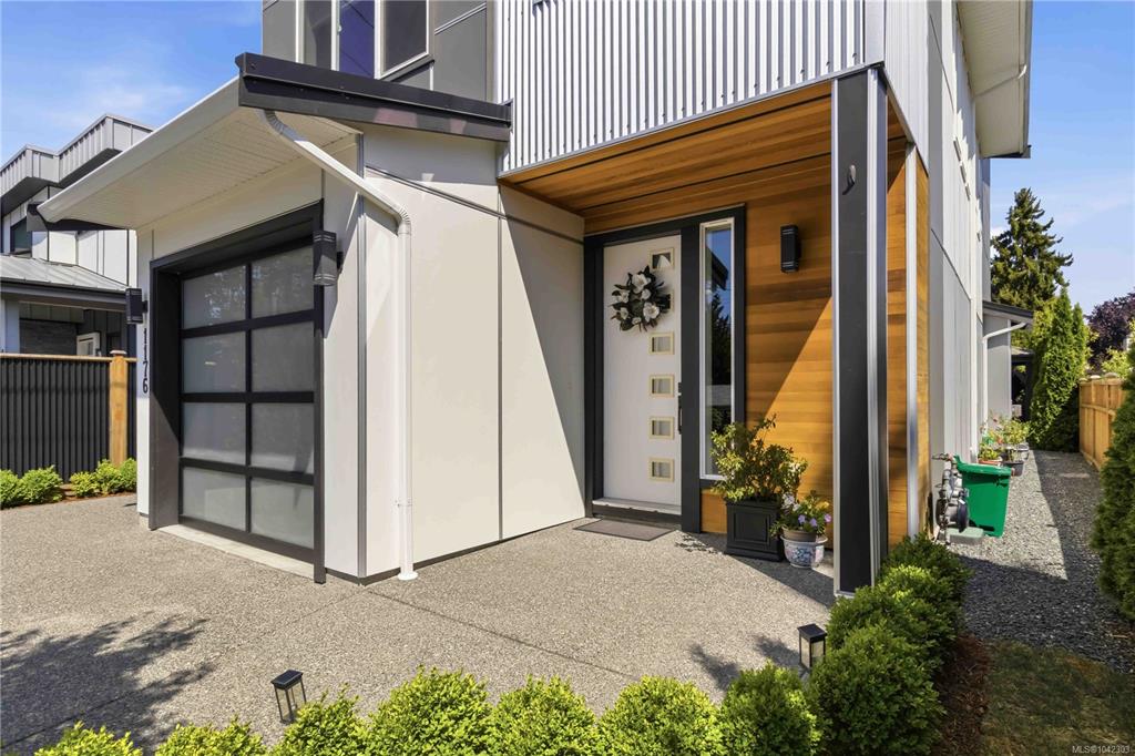 Third View of 1176 Clarke Rd, Central Saanich, BC, V8M 1E3
