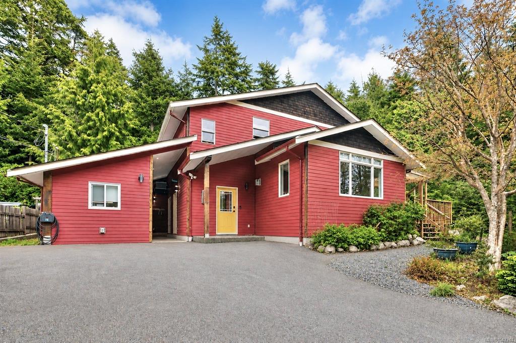 Second View of 1302 Victoria Rd, Ucluelet, BC, V0R 3A0