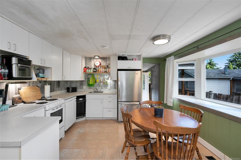 Fourth View of 1540 Cowichan Bay Rd, Cowichan Bay, BC, V0R 1N1