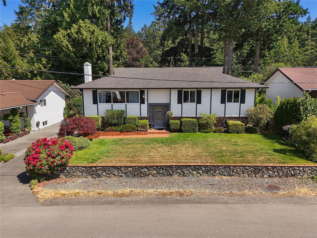 Second View of 3147 Woodpark Dr, Colwood, BC, V9C 1P2