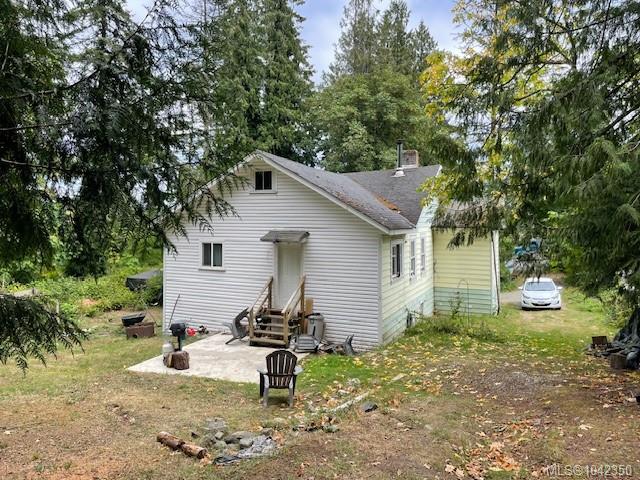 Third View of 220 Fulford Ganges Rd, Salt Spring, BC, V8K 2K7