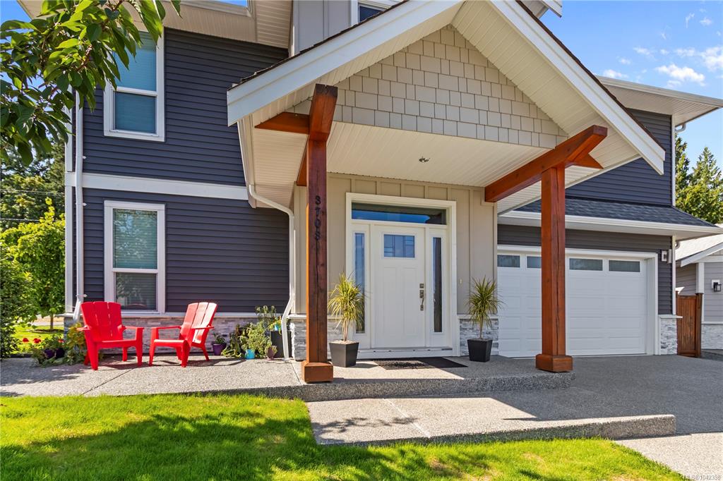 Third View of 3703 Delia Terr, Nanaimo, BC, V9T 0L1