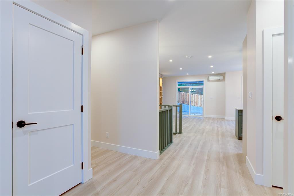 Fifth View of 549 Mountain View Dr, Lake Cowichan, BC, V0R 2G0