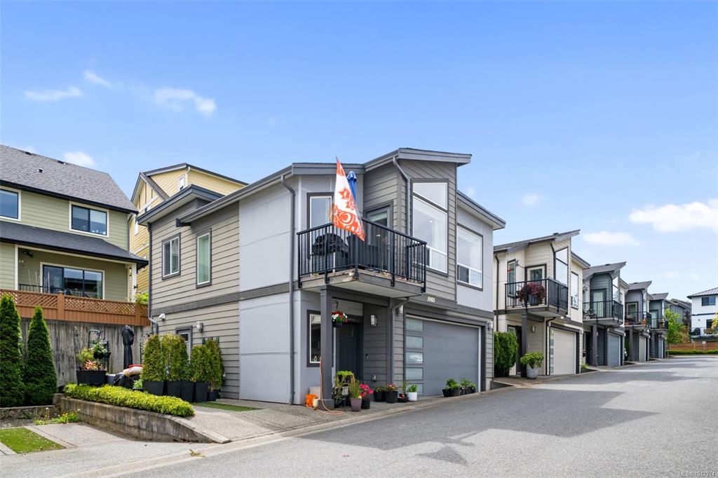 Third View of 1005 Boeing Close, Langford, BC, V9B 0R2