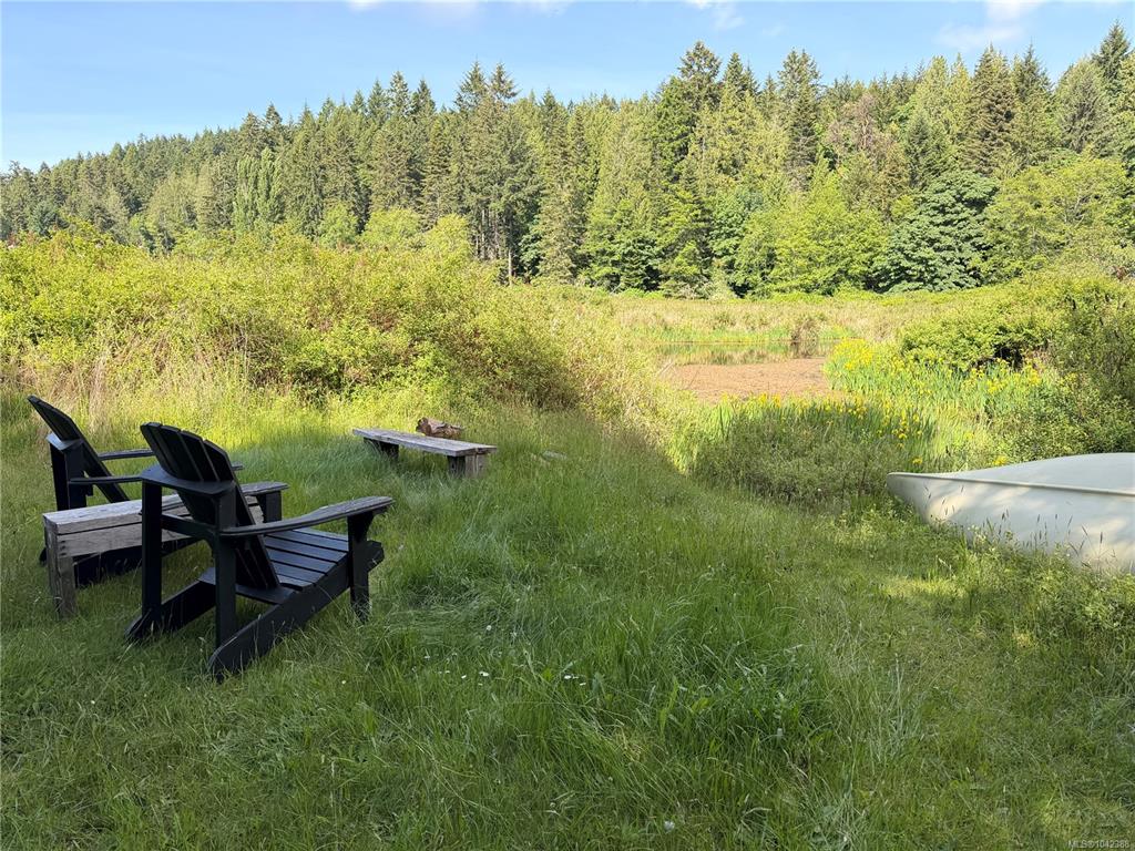 Fourth View of 220 Sea Meadow Dr, Gabriola Island, BC, V0R 1X2