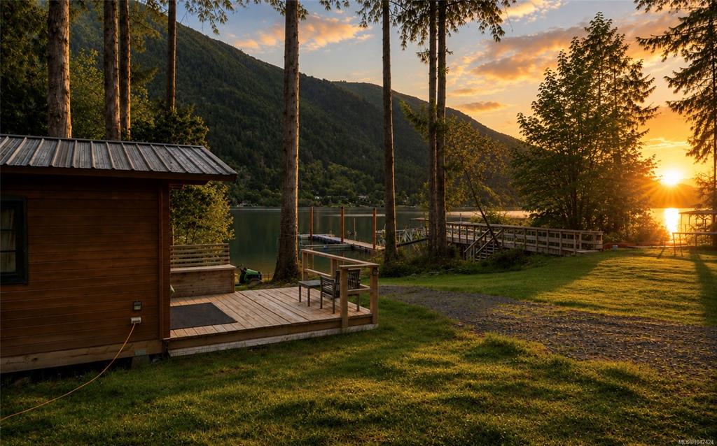 Fourth View of 8256 Sa Seen Os Cres, Youbou, BC, V0R 3E1
