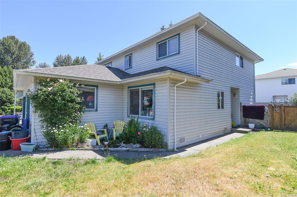 Fourth View of 2256 1st St, Courtenay, BC, V9N 8X8