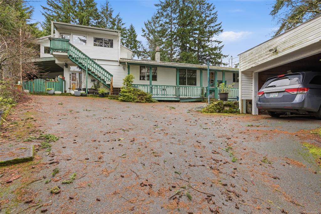 Third View of 2511 Florence Lake Rd, Langford, BC, V9B 4H3