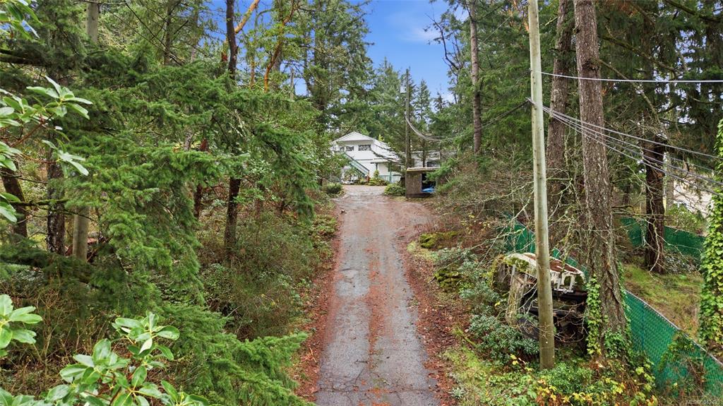 Fifth View of 2511 Florence Lake Rd, Langford, BC, V9B 4H3