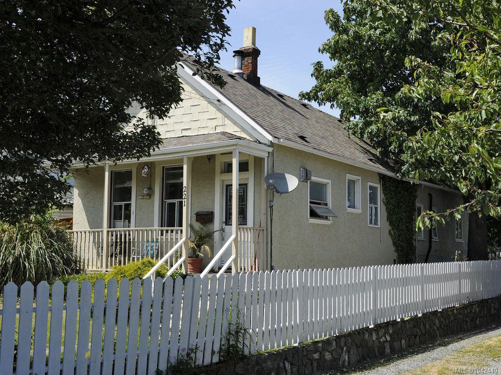 Third View of 221 Skinner St, Victoria, BC, V9A 3B2