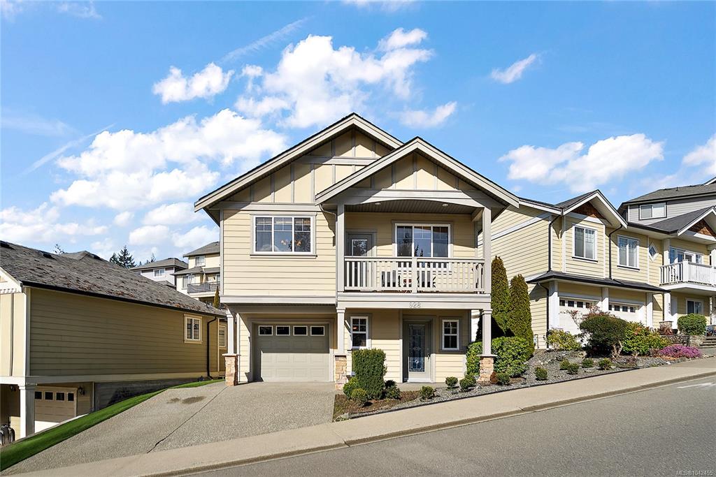 928 Cavalcade Terr, 1042455, BC,