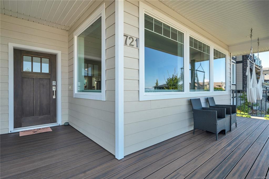 Third View of 721 Timberline Dr, Campbell River, BC, V9H 0A3