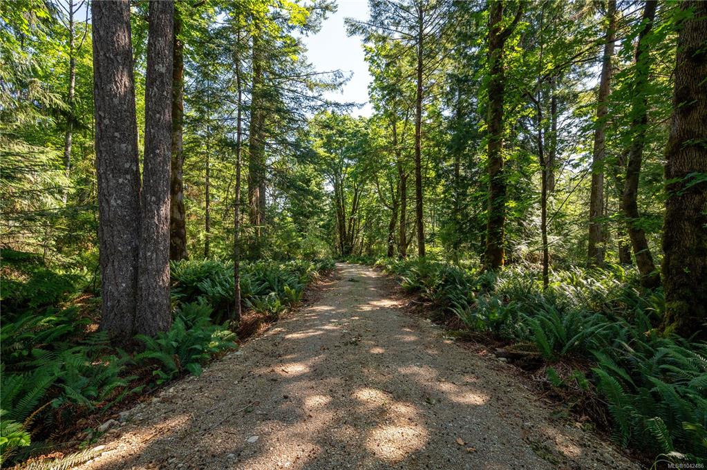 926 Fern Hill Lane, 1042486, BC,