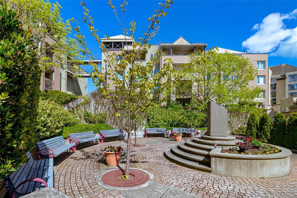 Second View of 27 Songhees Rd, The Peninsula, Victoria, BC, V9A 7M6