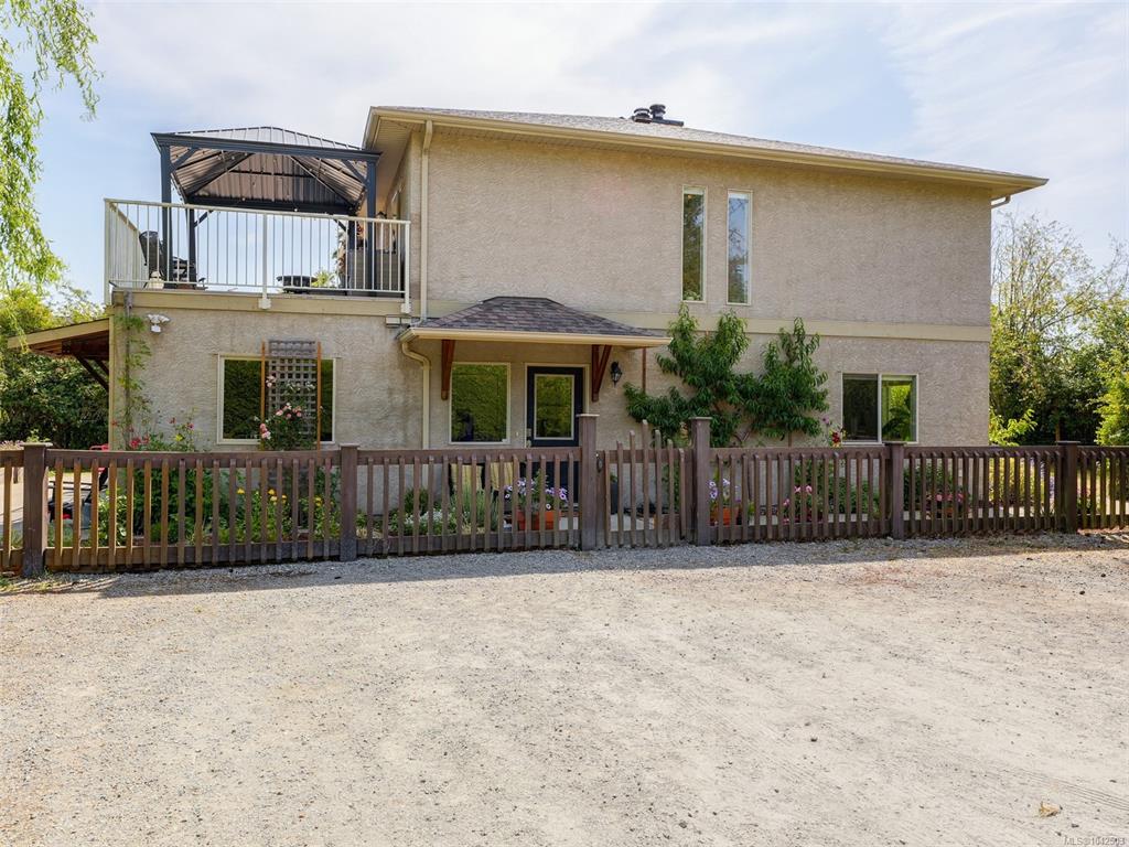 Third View of 798 Wain Rd, North Saanich, BC, V8L 5N8
