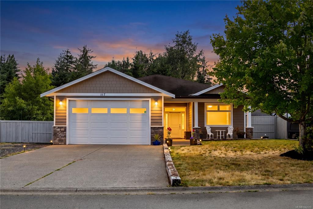 117 Strathcona Way, 1042510, BC,
