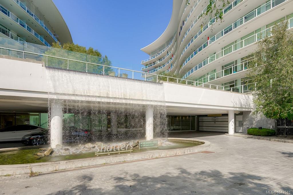 Fourth View of 68 Songhees Rd, Victoria, BC, V9A 0A3