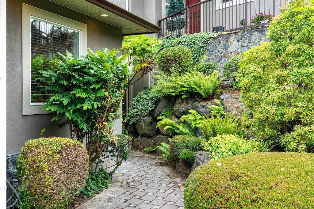 Fourth View of 551 Bezanton Way, Madrona Creek, Colwood, BC, V9C 0C5