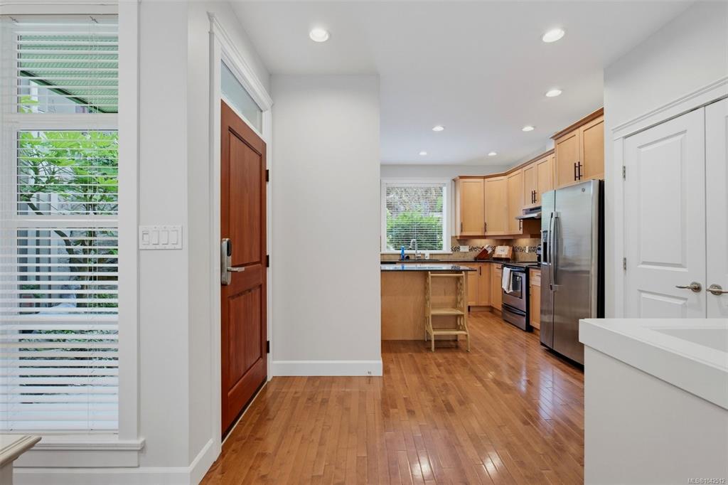 Fifth View of 551 Bezanton Way, Madrona Creek, Colwood, BC, V9C 0C5