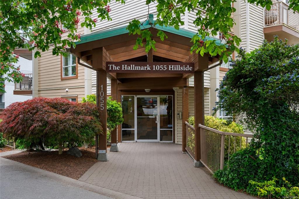 Second View of 1055 Hillside Ave, Victoria, BC, V8T 2A4
