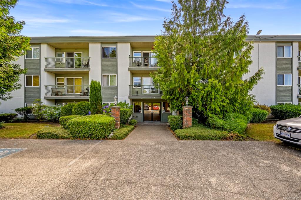 Second View of 178 Back Rd, Maplewood Manor, Courtenay, BC, V9N 3W6