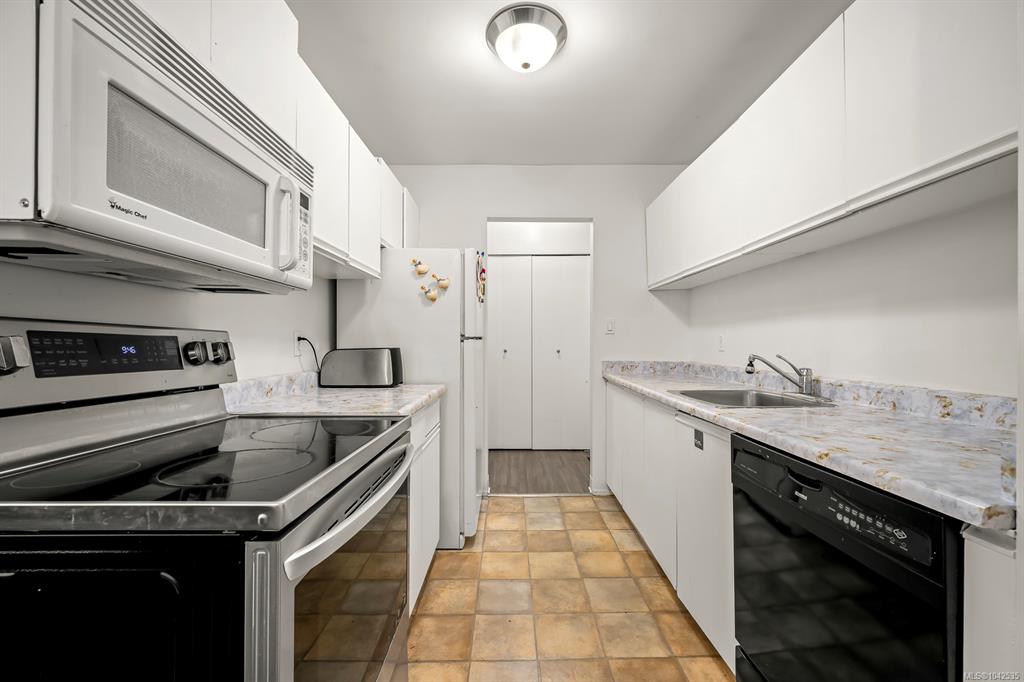 Fourth View of 178 Back Rd, Maplewood Manor, Courtenay, BC, V9N 3W6