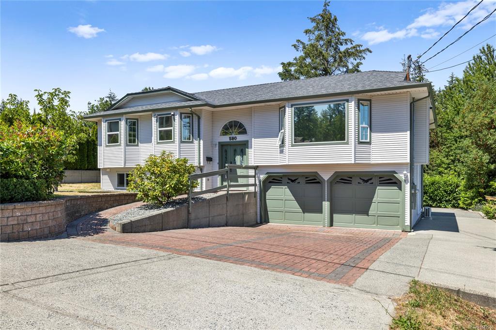 580 Ninth St, 1042556, BC,
