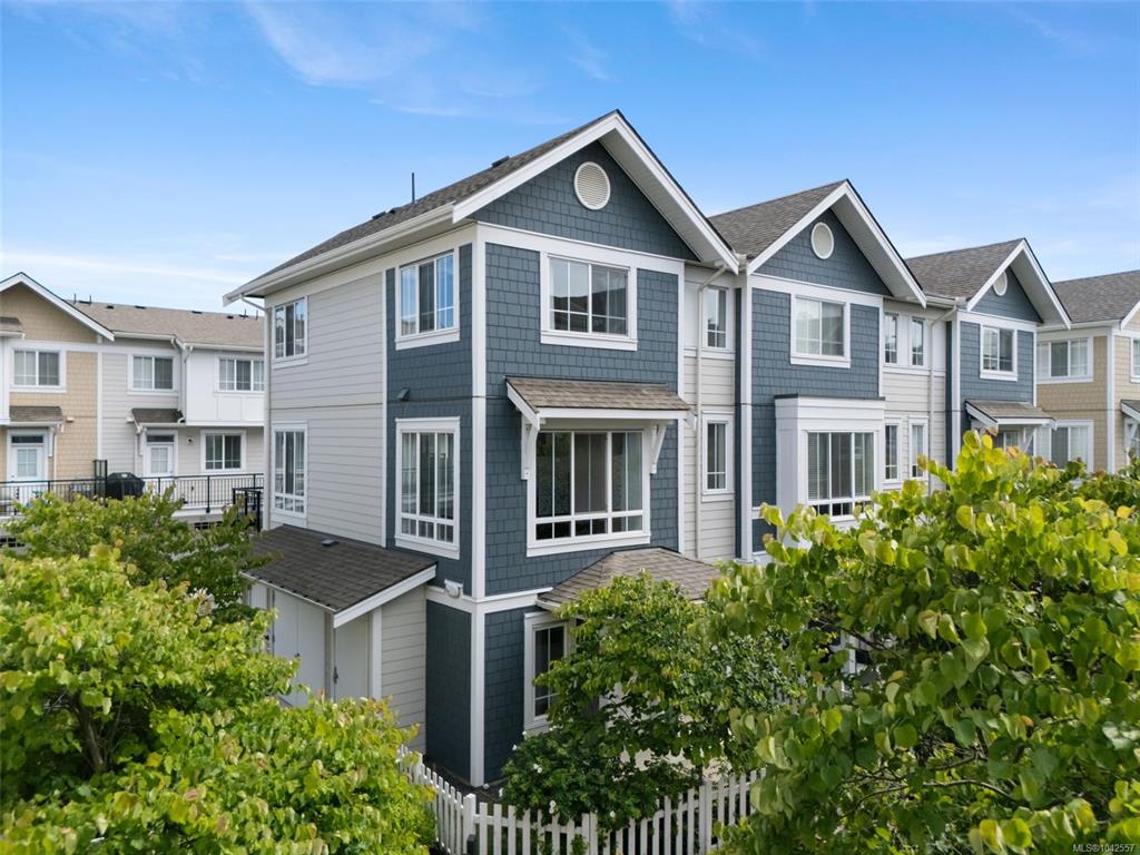 370 Latoria Blvd, 1042557, BC,
