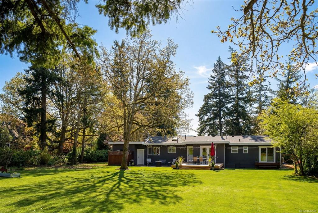 826 Birch Rd, 1042559, BC,