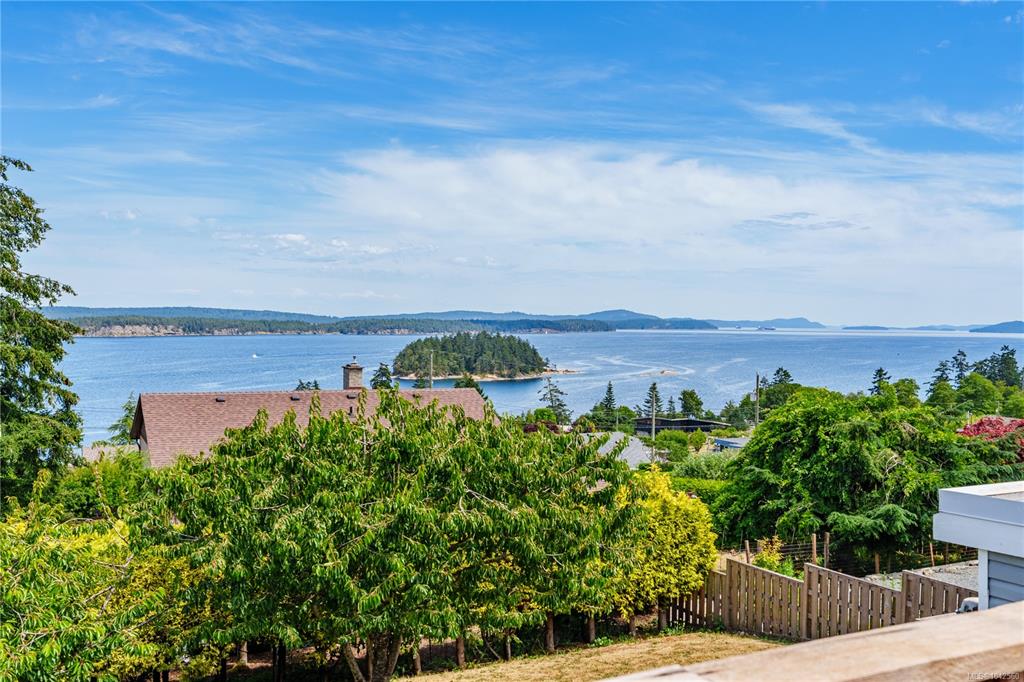 Second View of 1436 Leask Rd, Nanaimo, BC, V9X 1P8
