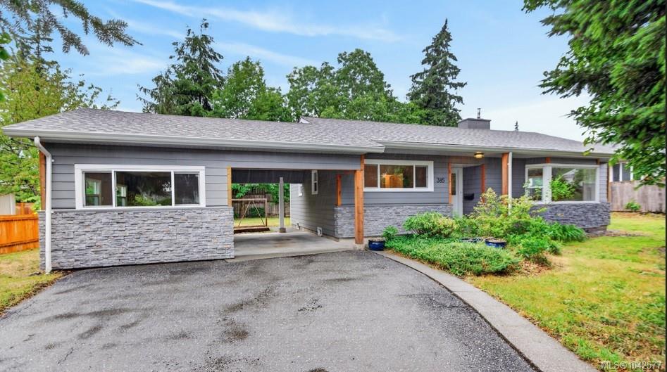 Third View of 385 Church St, Comox, BC, V9M 2C1