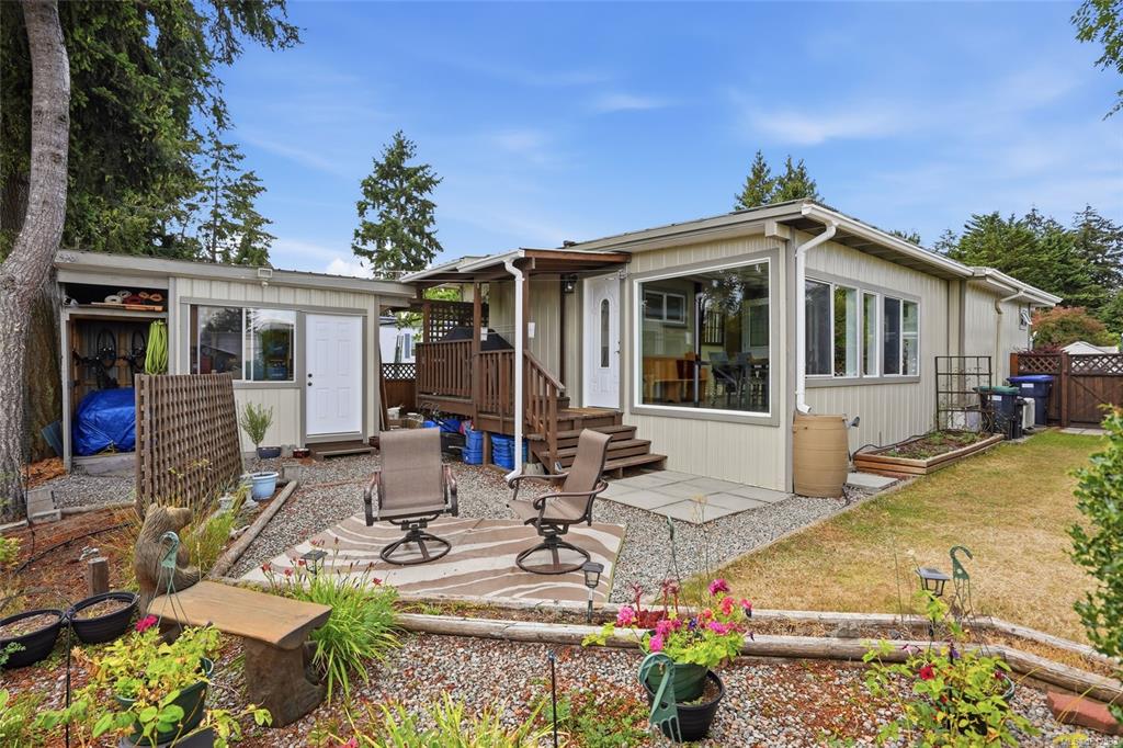 Third View of 150 Corfield St N, Golden Dawn Mobile Home Park, Parksville, BC, V9P 1N9