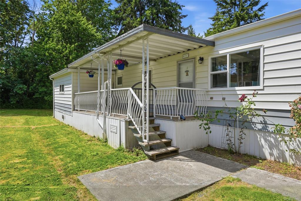 Fourth View of 1359 Cranberry Ave, Nanaimo, BC, V9R 6L5