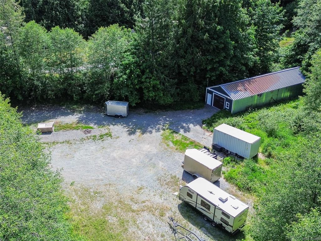 1935 Waring Rd, 1042616, BC,