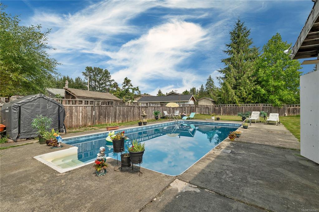 Fourth View of 2605 Soderholm Rd, Campbell River, BC, V9W 1M2