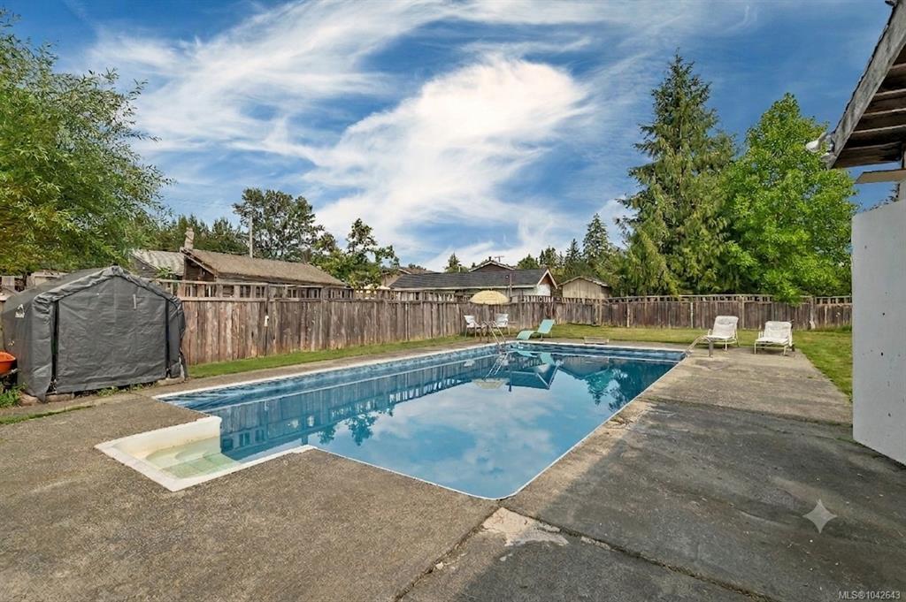 Fifth View of 2605 Soderholm Rd, Campbell River, BC, V9W 1M2
